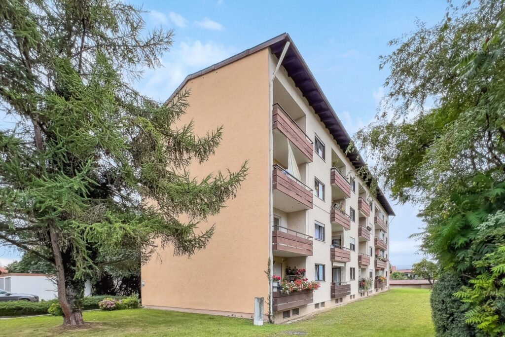 Gebäude Aussen