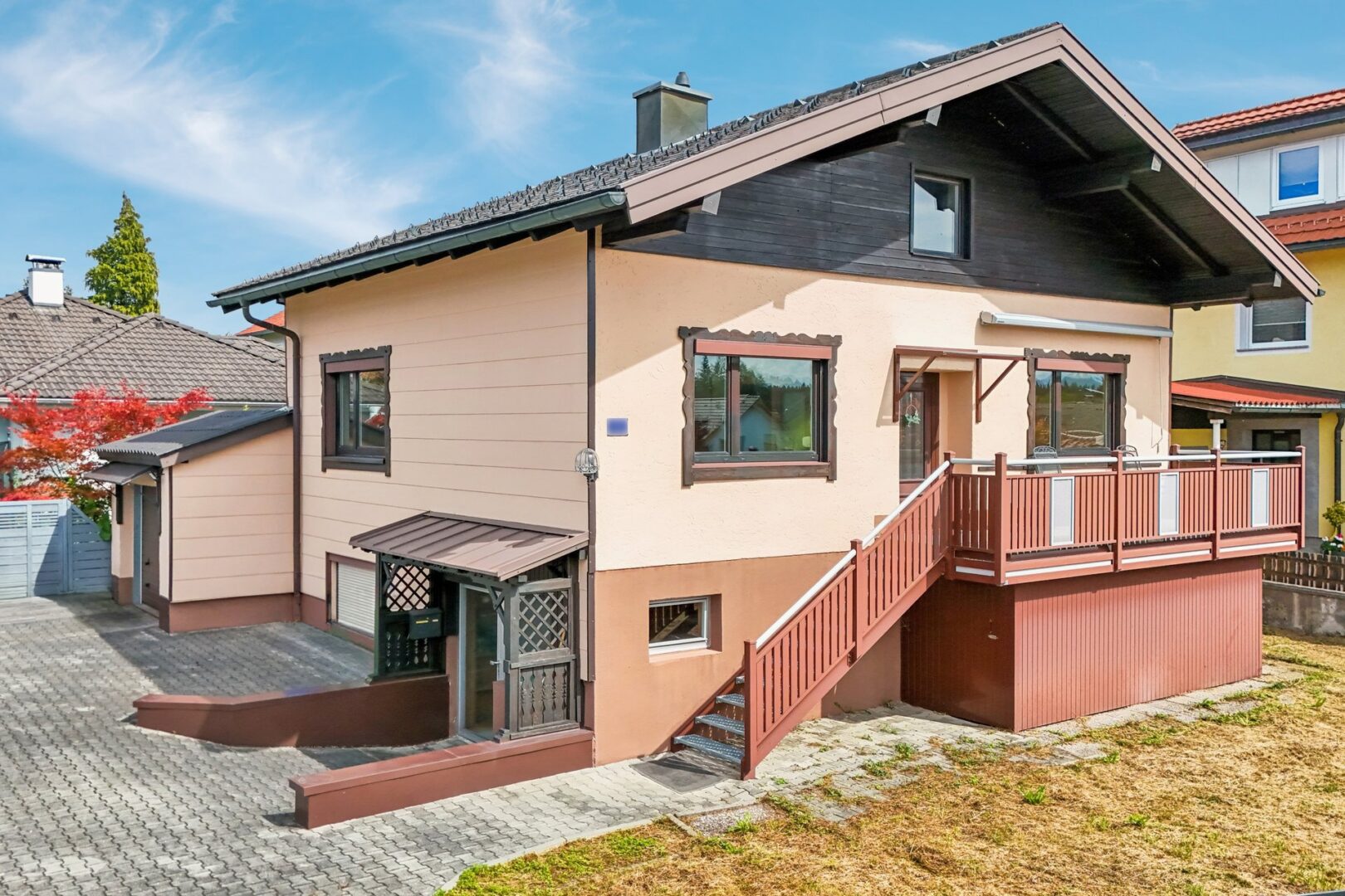 Gebäude Aussen